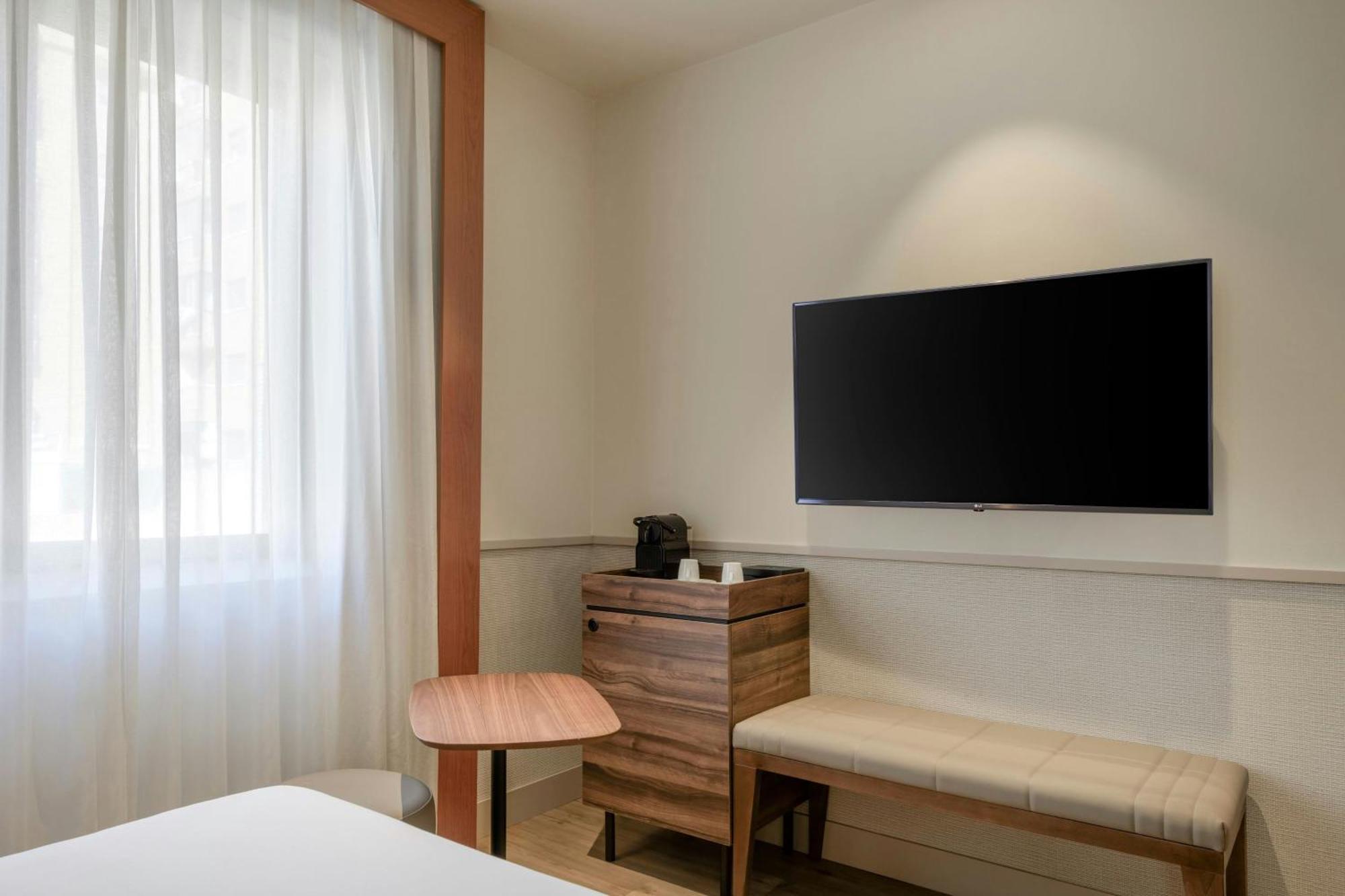 Ac Hotel Los Vascos By Marriott Madrid Ngoại thất bức ảnh